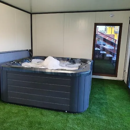 Kwiatano - Basen & Jacuzzi & Sauna & Plac Zabaw Грзибово