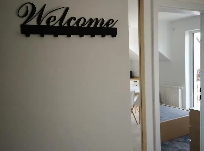 Kwiatano - Basen & Jacuzzi & Sauna & Plac Zabaw بيت للعطل *